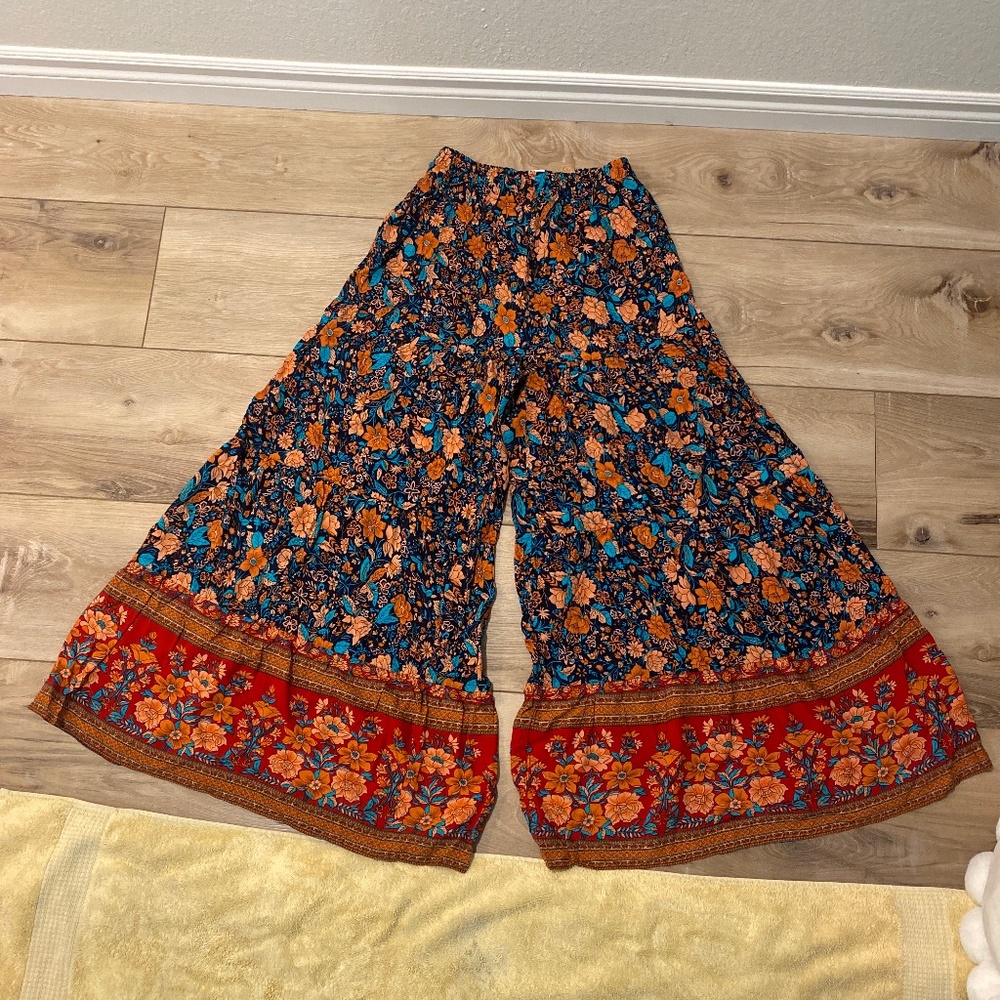 Natural Life Patti Palazzo Pant - Navy Red Floral Border (New w/ tags)